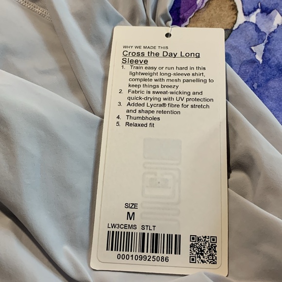Lululemon Cross the Day Long Sleeve NWT - Picture 6 of 7